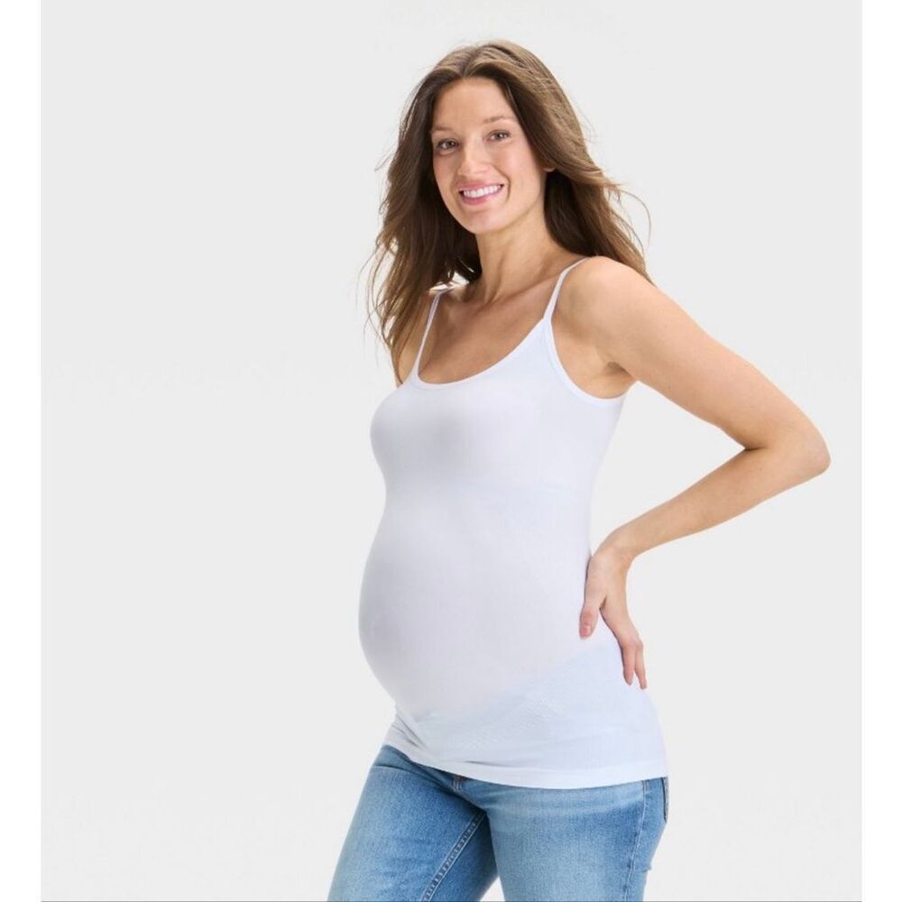 Ingrid & Isabel Maternity White Seamless Soft Support Camisole Size Large/ XL